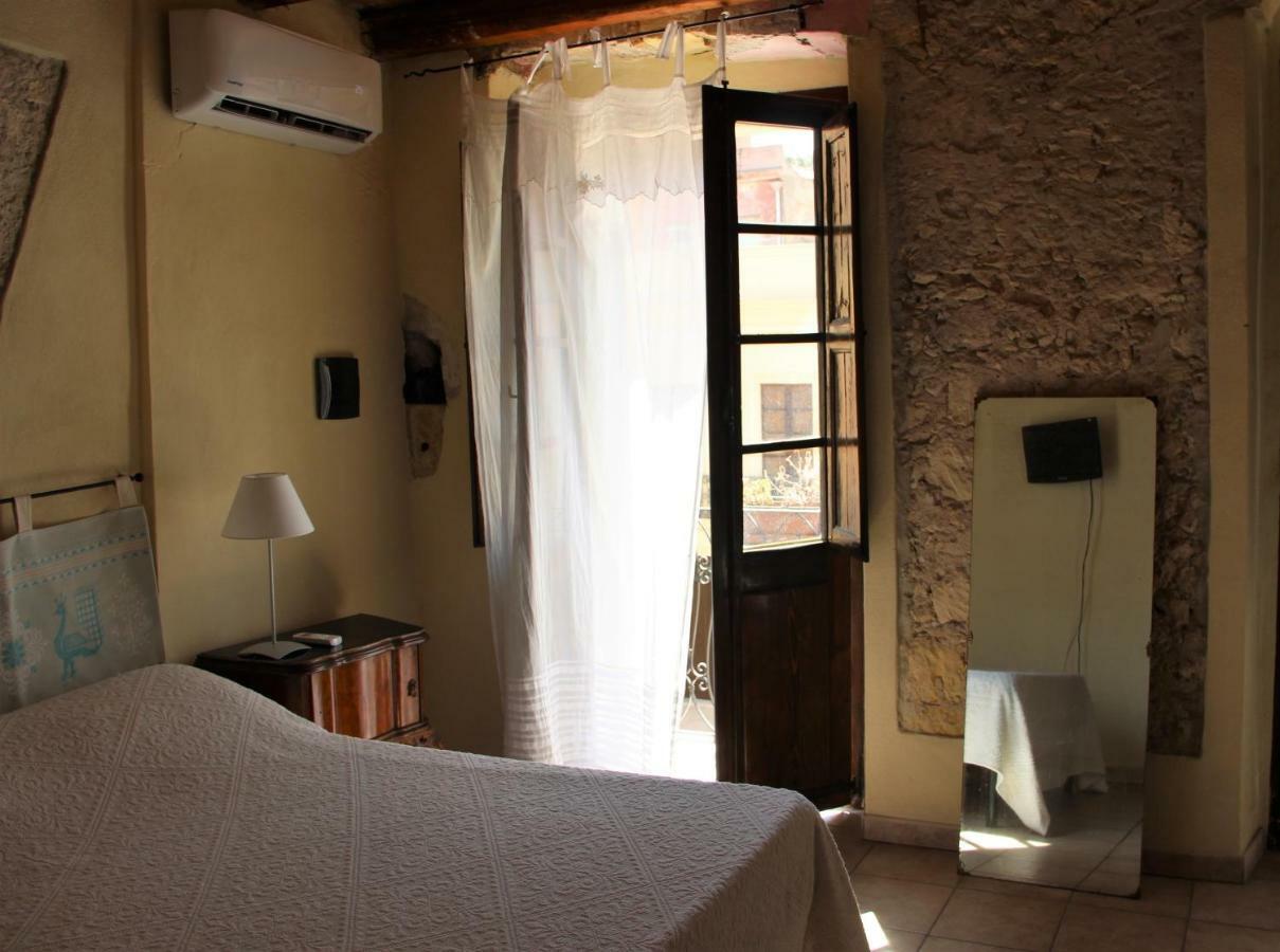 Sant Efisio Host Guest house Cagliari